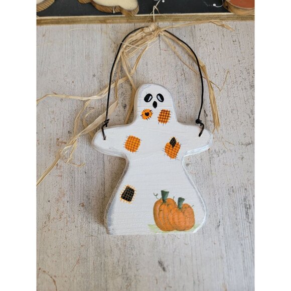 Vintage wooden sign beware ghost crossing set hanging Halloween - Picture 2 of 7